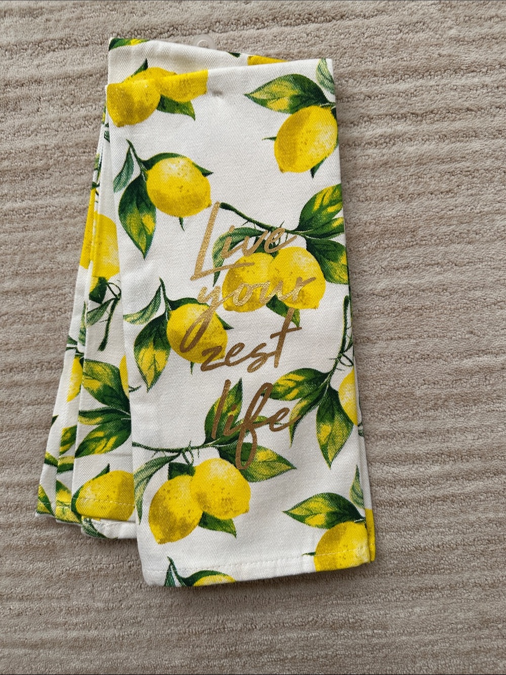 NWOT Set of 2 Kitchen Towels by 8 Oak Lane “Live Your Zest Life” Lemons 28”x18”